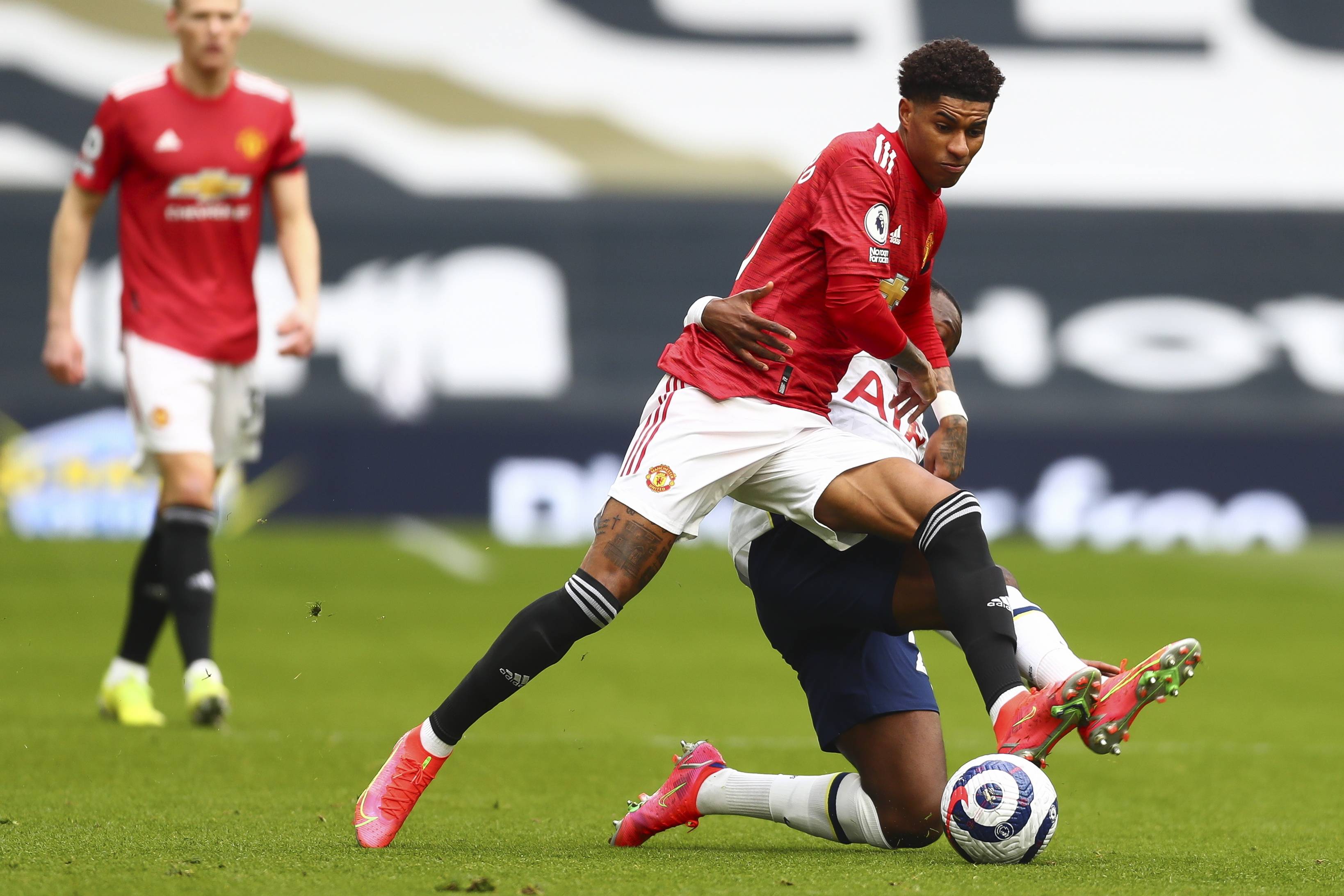 巴萨主帅对 巴萨主帅对